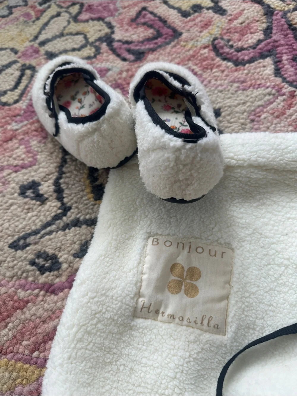 Bonjour Diary Shoes (Ecru Fur) Mary Jane ShoesSize 27 US 10 toddler